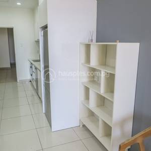 Apartment For Rent with 1 Parking Space