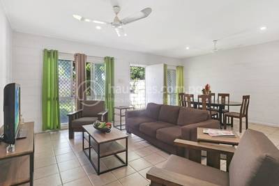Apartment For Rent with 1 Parking Space