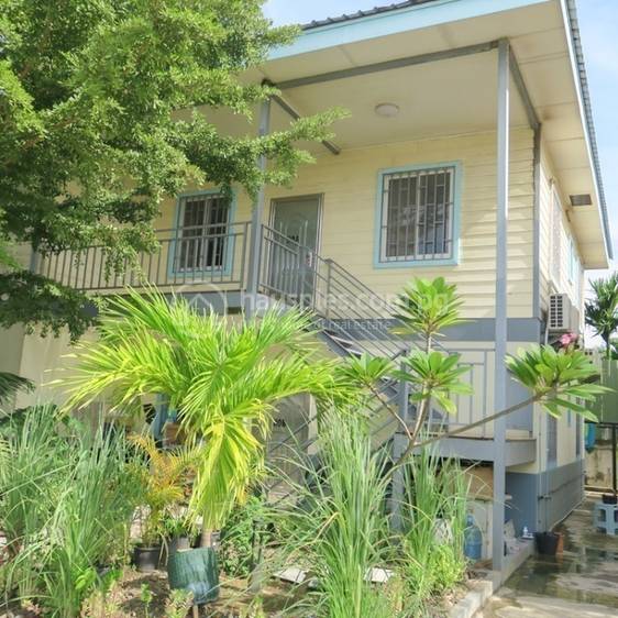 3 Bedrooms House and lot For Rent