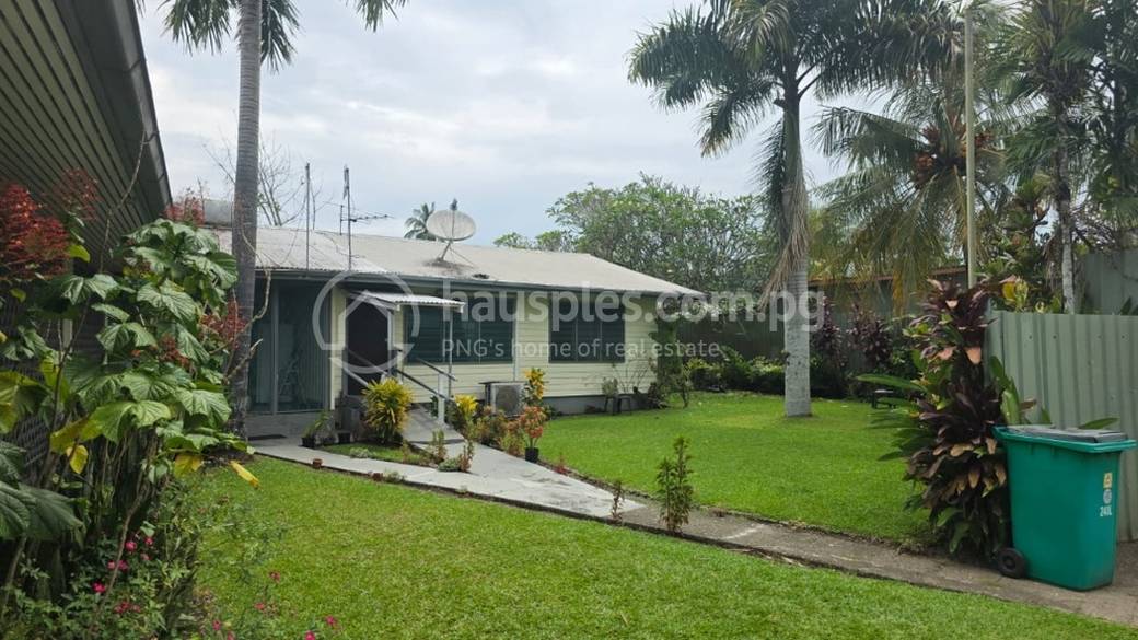 1,492 sqm Land Size Apartment For Sale