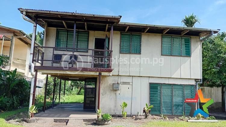 4 Bedrooms House and lot For Rent