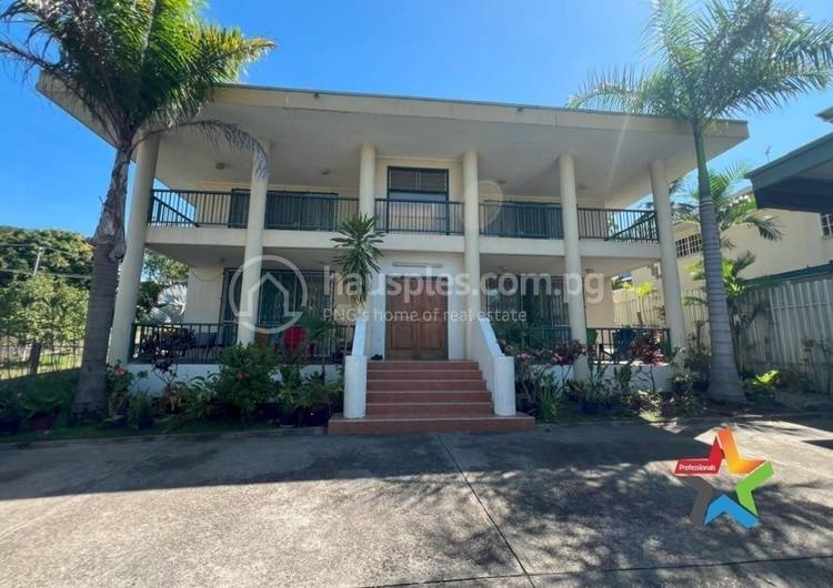 3 Bedrooms Apartment For Rent