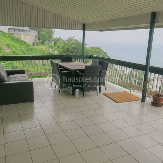 3 Bedrooms Apartment For Rent