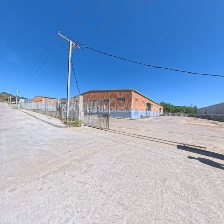 commercial Warehouse for rent in 6 Mile ID 32014