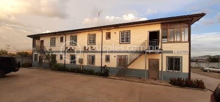 3 Bedrooms Block of Units For Rent