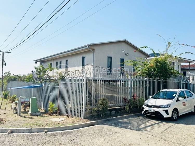 4 Bedrooms House and lot For Rent