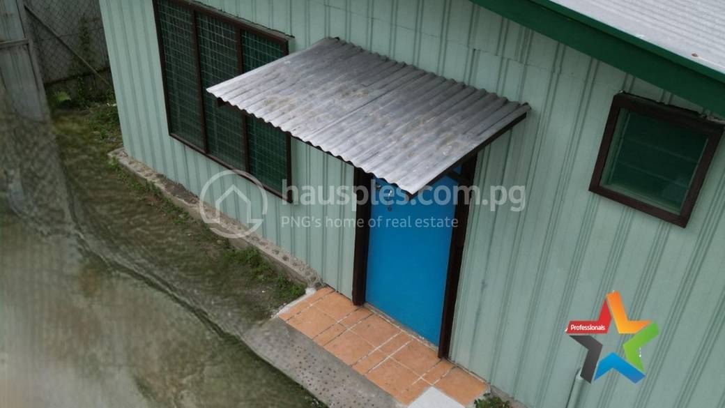 Duplex For Sale with 1 Parking Space