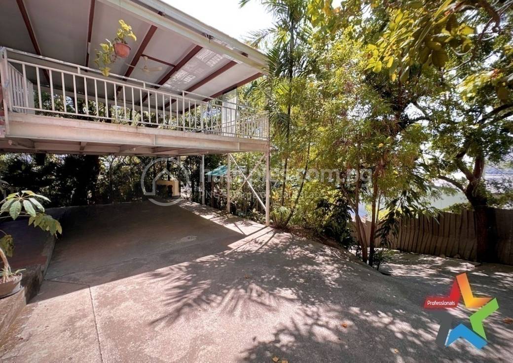 House and lot For Rent with 2 Parking Space