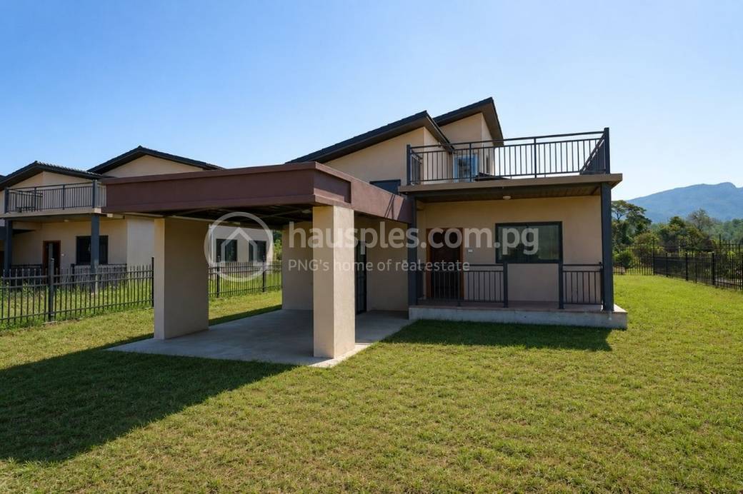 residential House for sale in Other ID 32074