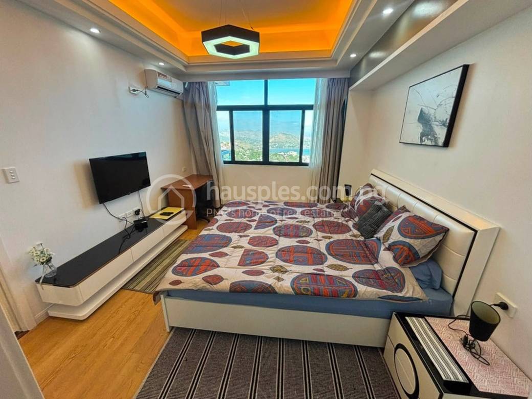 3 Bedrooms Apartment For Rent