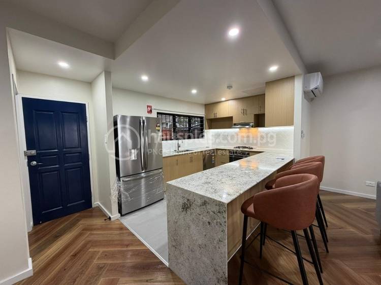 3 Bedrooms Apartment For Rent
