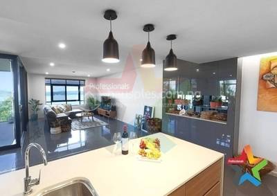 Apartment For Rent with 1 Parking Space