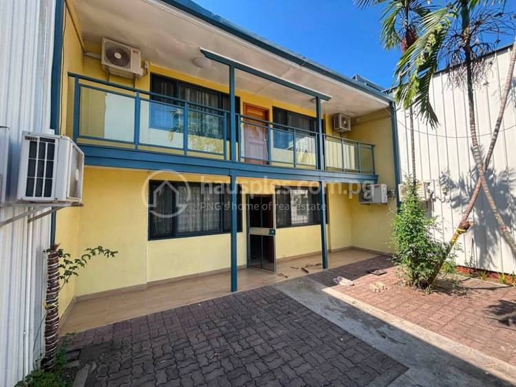 3 Bedrooms Apartment For Rent