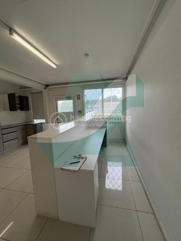 102 sqm Living Size Ol Opis Bilong Rentim in Lae