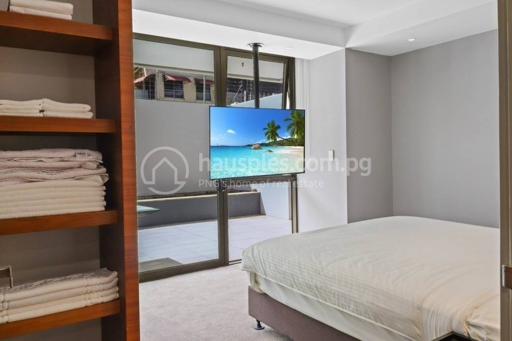 Town Apartment For Rent in Town