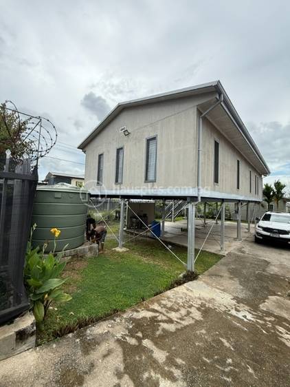 4 Bedrooms House and lot For Rent