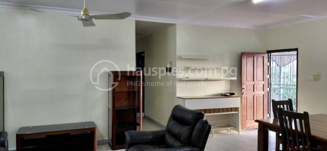 9 Mile House and lot For Sale in 9 Mile
