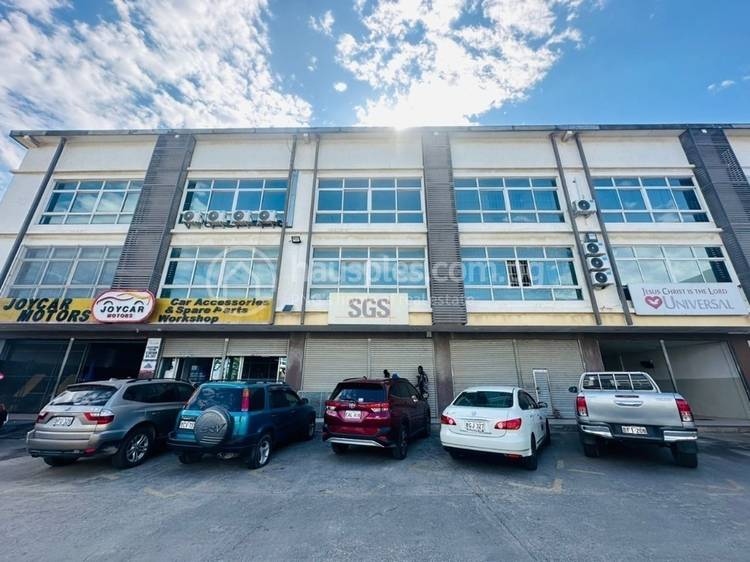 Retail Bilong Rentim in 8 mile, Port Moresby, NCD