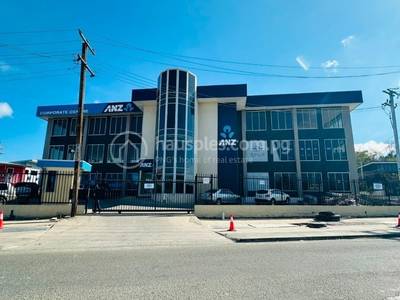 1,000 sqm Land Size Offices For Rent