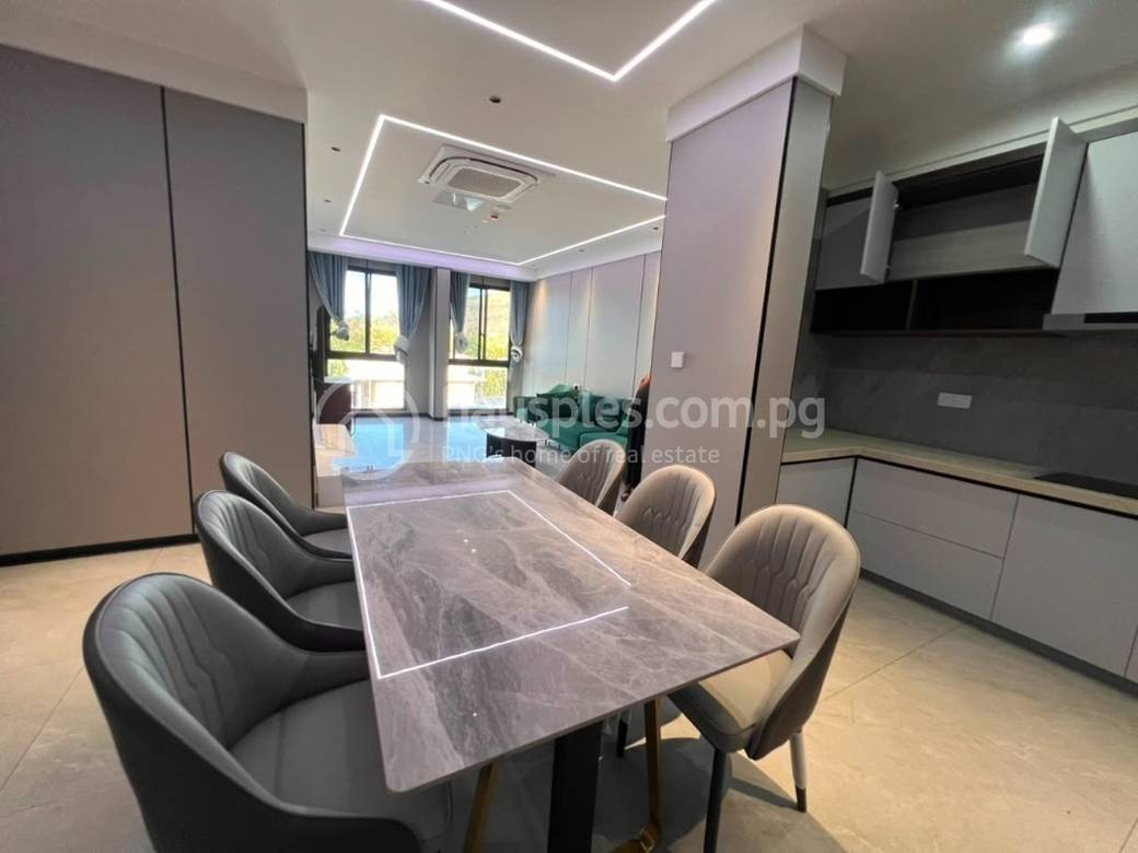 WALK TO SCHOOL - Fully Furnished 4-Bedroom Family Apartment, Happy Valley Village, East Boroko
