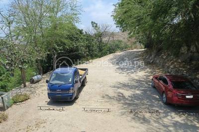 Duplex For Rent with 1 Parking Space