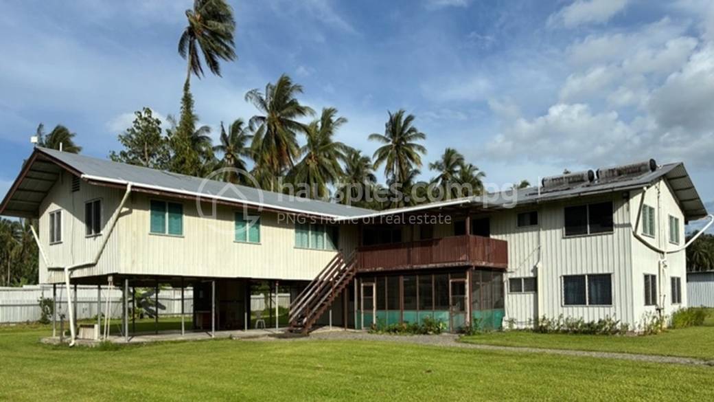 5,000 sqm Land Size Block of Units For Sale