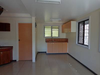 residential DuplexSemi-detached for rent ใน Ensisi Valley รหัส 2831 4