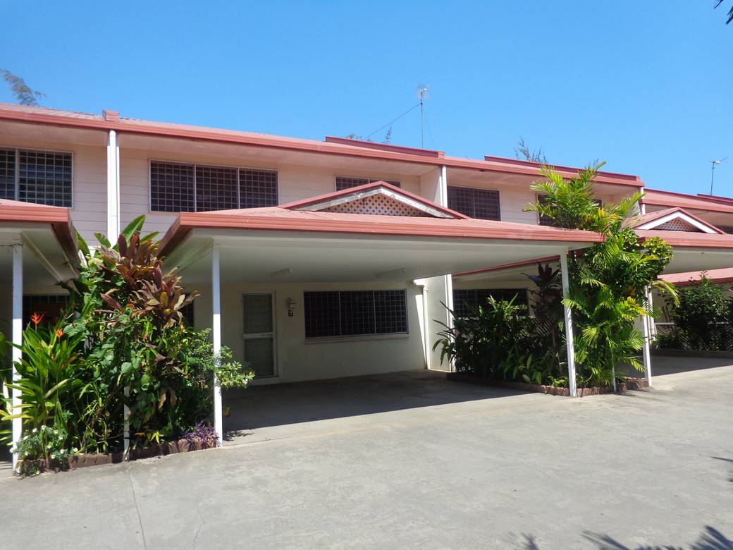 Apartment For Rent with 3 Parking Space