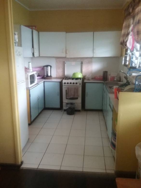 K1,000 Flat