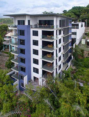 3 Bedrooms Apartment For Rent