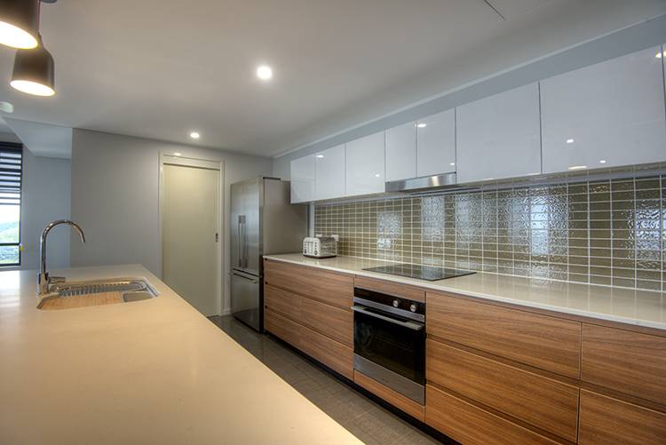 Apartment For Rent with 4 Parking Space