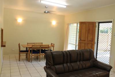 residential Townhouse for rent ใน Boroko รหัส 8612 33