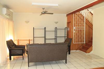 residential Townhouse for rent ใน Boroko รหัส 8612 36