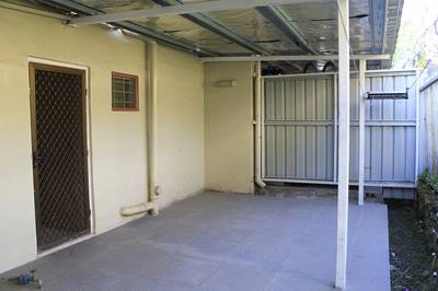 residential Townhouse for rent ใน Boroko รหัส 8612 40