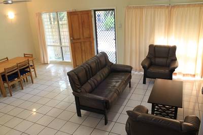 residential Townhouse for rent ใน Boroko รหัส 8612 29