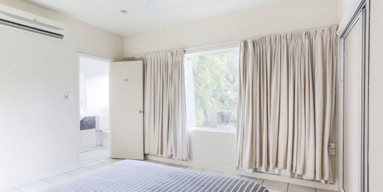 Apartment For Rent with 2 Parking Space