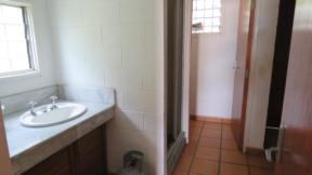 residential DuplexSemi-detached for rent ใน Boroko รหัส 12863 17