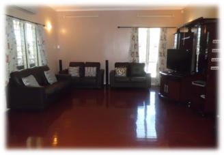 residential Townhouse for rent ใน Town รหัส 13484 6