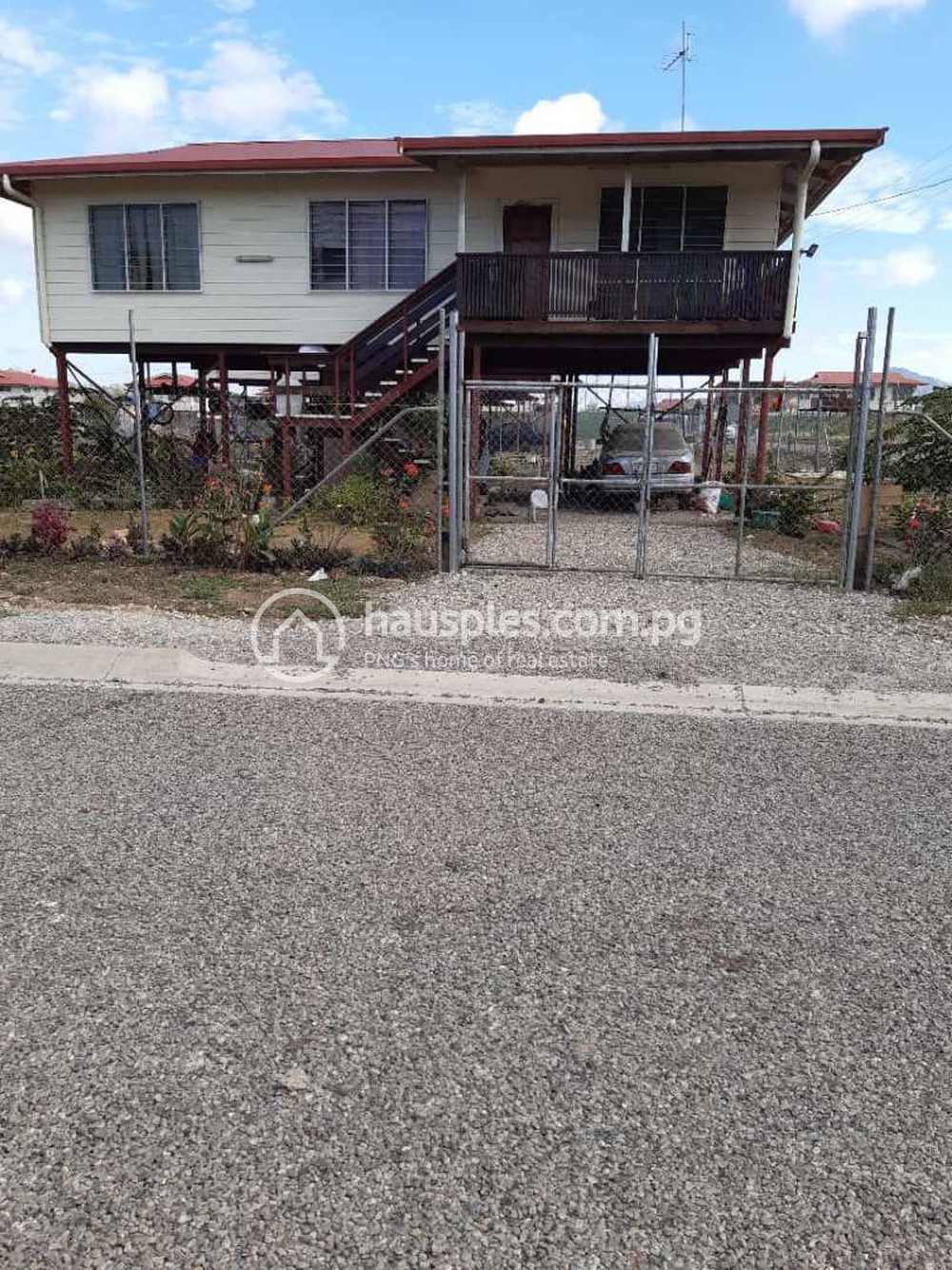 1 Graceville Estate, 9 Mile House for Rent 1 Graceville Estate, 9 Mile House for Rent