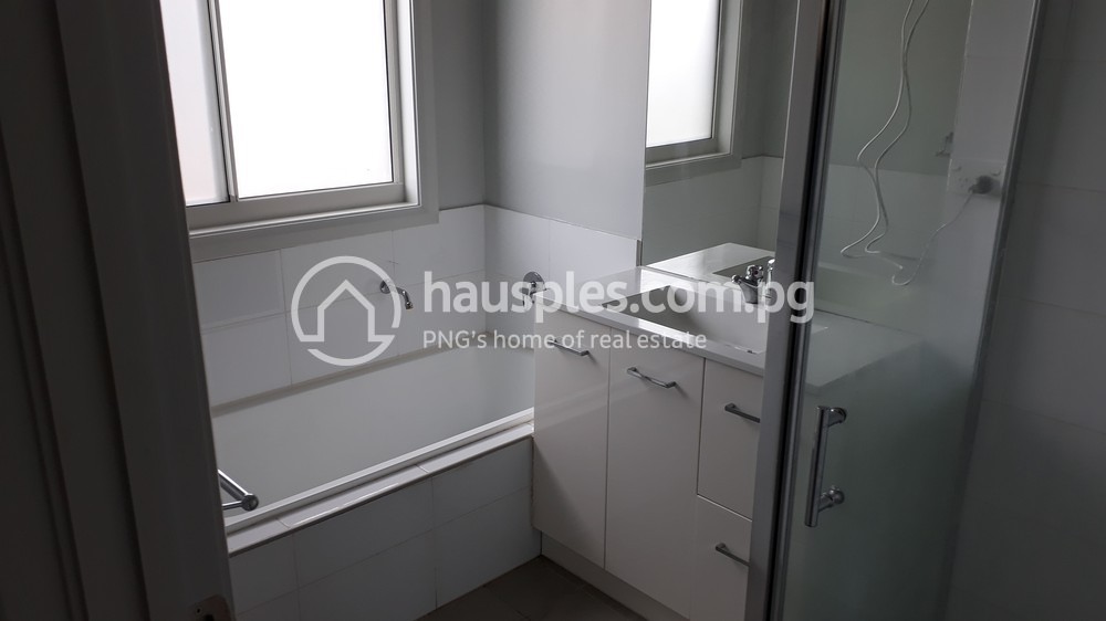 residential House for sale ใน Tokarara รหัส 14593 4