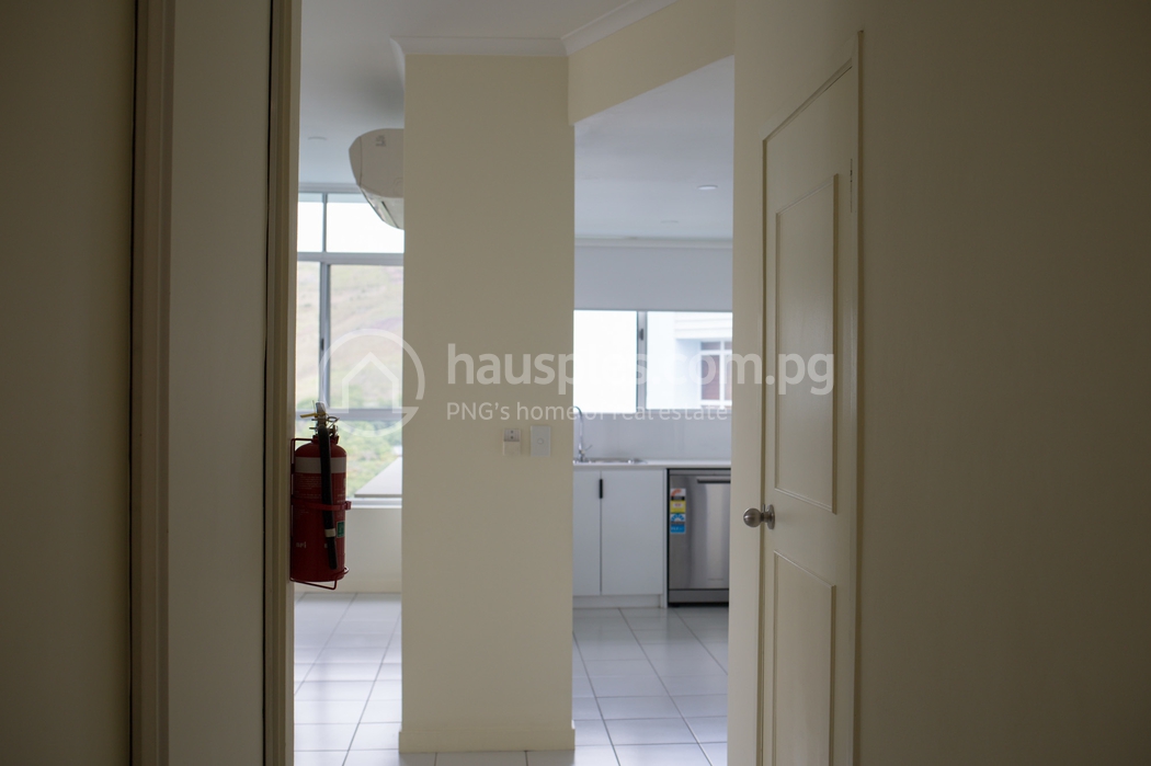 residential Apartment for rent ใน Town รหัส 14686 8