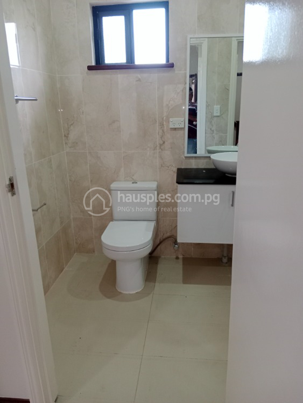 residential Apartment for rent ใน Boroko รหัส 29555 24