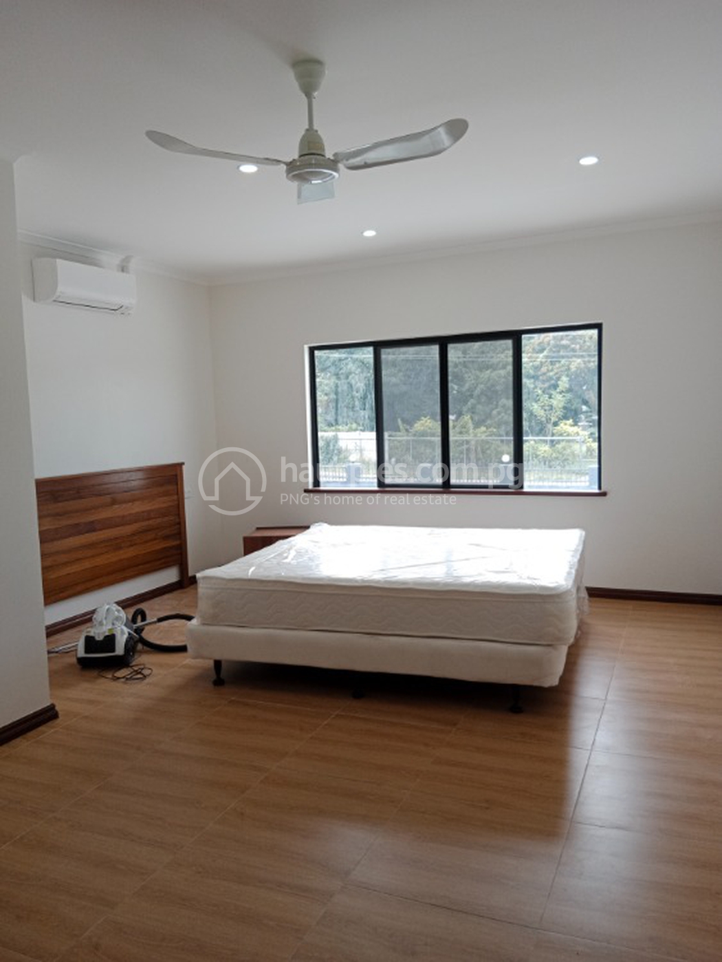 residential Apartment for rent ใน Boroko รหัส 29555 36