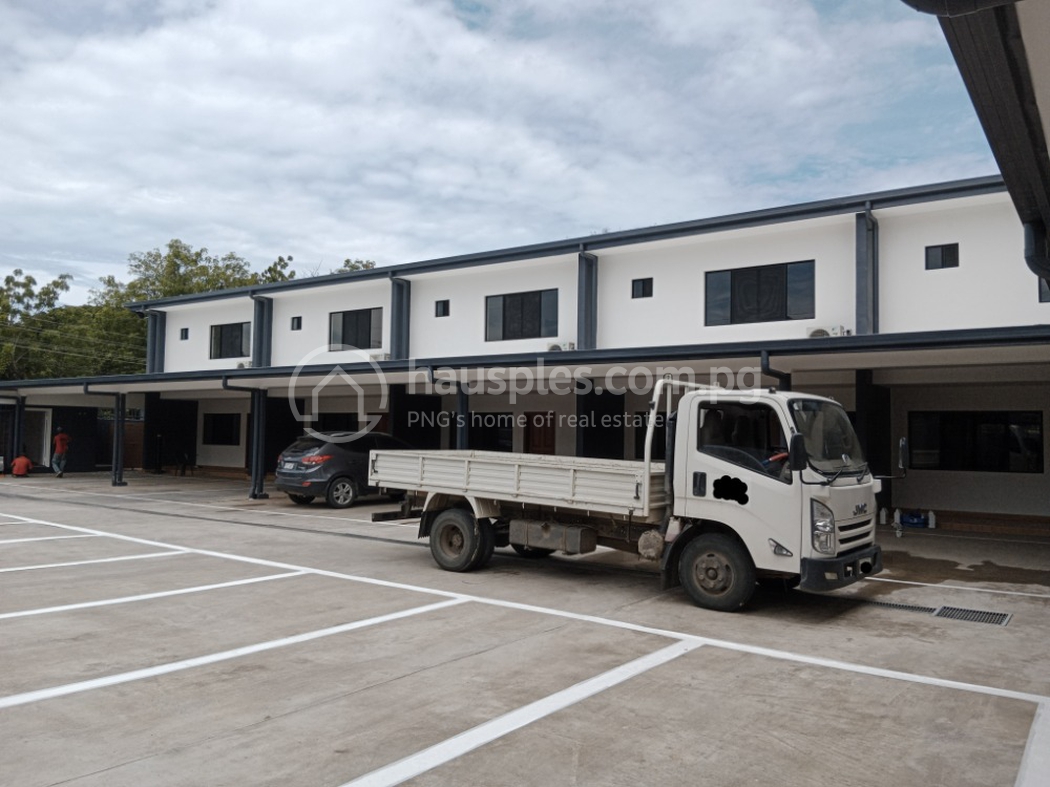 residential Apartment for rent ใน Boroko รหัส 29555 83