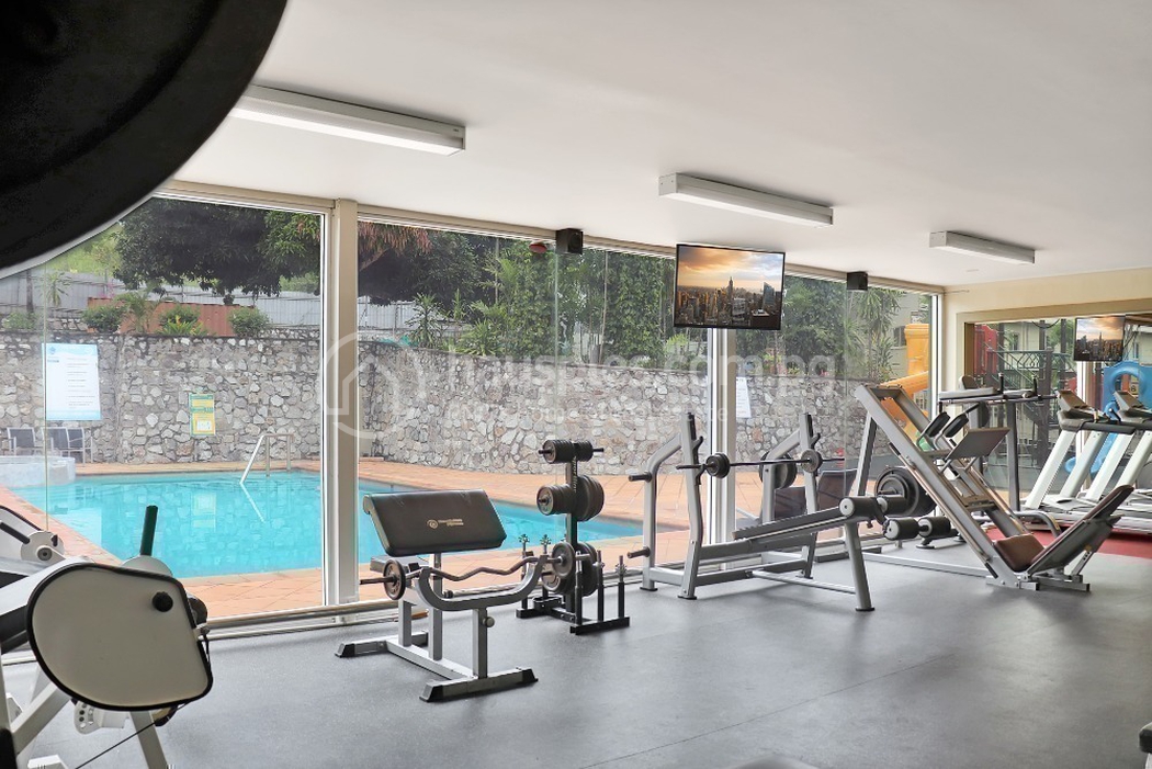 Gateway Hotel & Apartments - Coral Sea Hotels for rent ใน 7 mile รหัส 13114 5