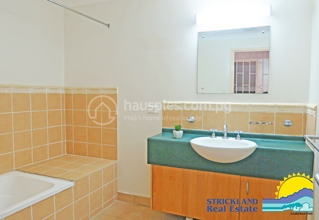 residential Apartment for rent ใน Town รหัส 16800 4