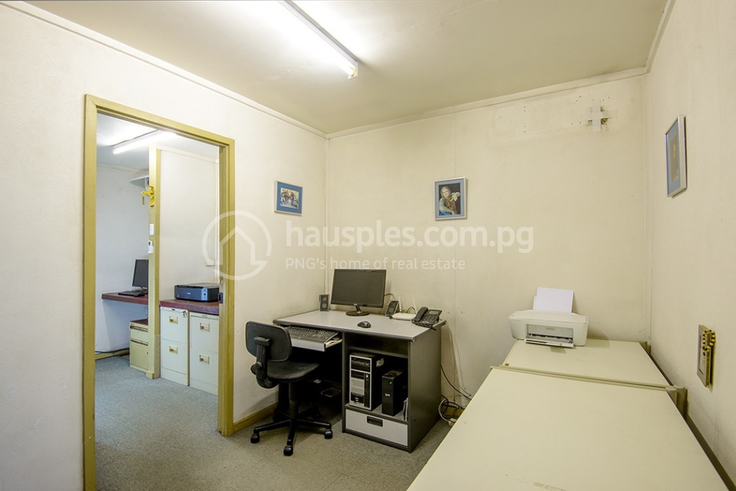 residential House for sale ใน Waigani รหัส 29690 10