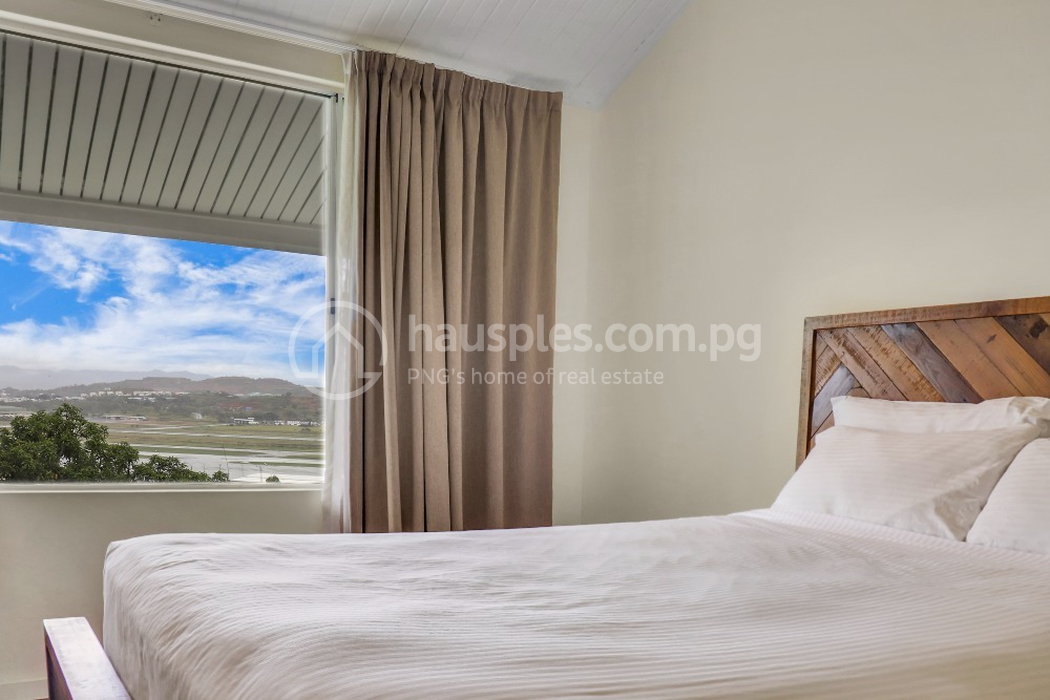 Gateway Hotel & Apartments - Coral Sea Hotels for rent ใน 7 mile รหัส 13114 25