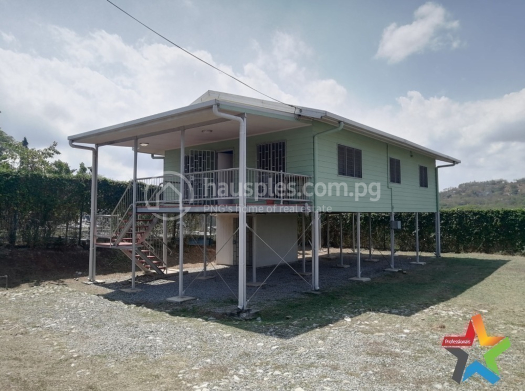 Estate Kennedy Estate Kennedy, 7 mile House for Rent