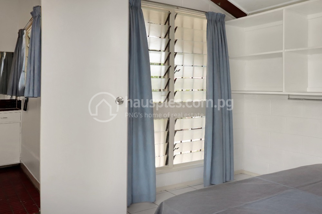 residential Apartment for rent ใน Gordons 5 รหัส 30032 11